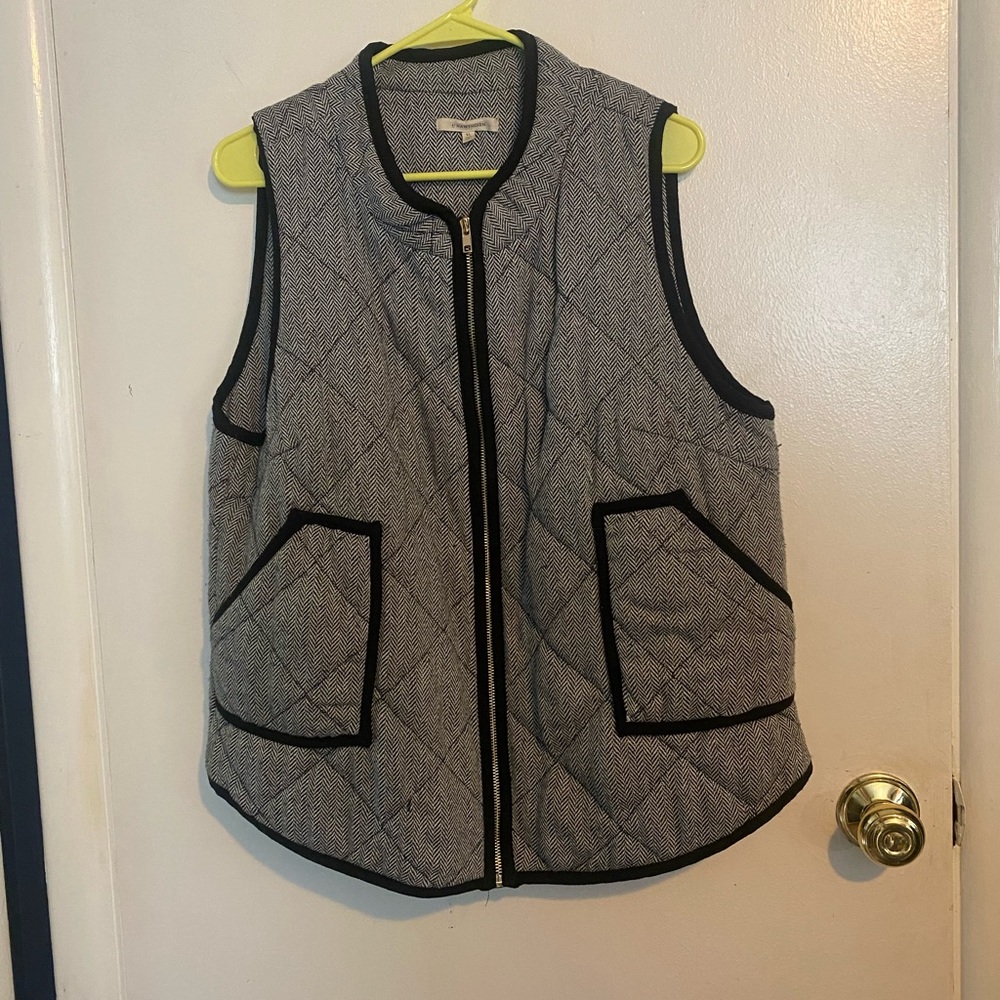 41 Hawthorn Herringbone Quilted Vest